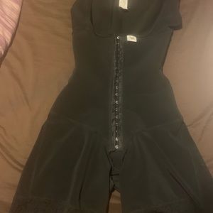 House of snatch custom waist trainer faja